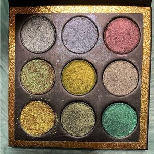 Pariah House Cosmetics Gone Grunge palette